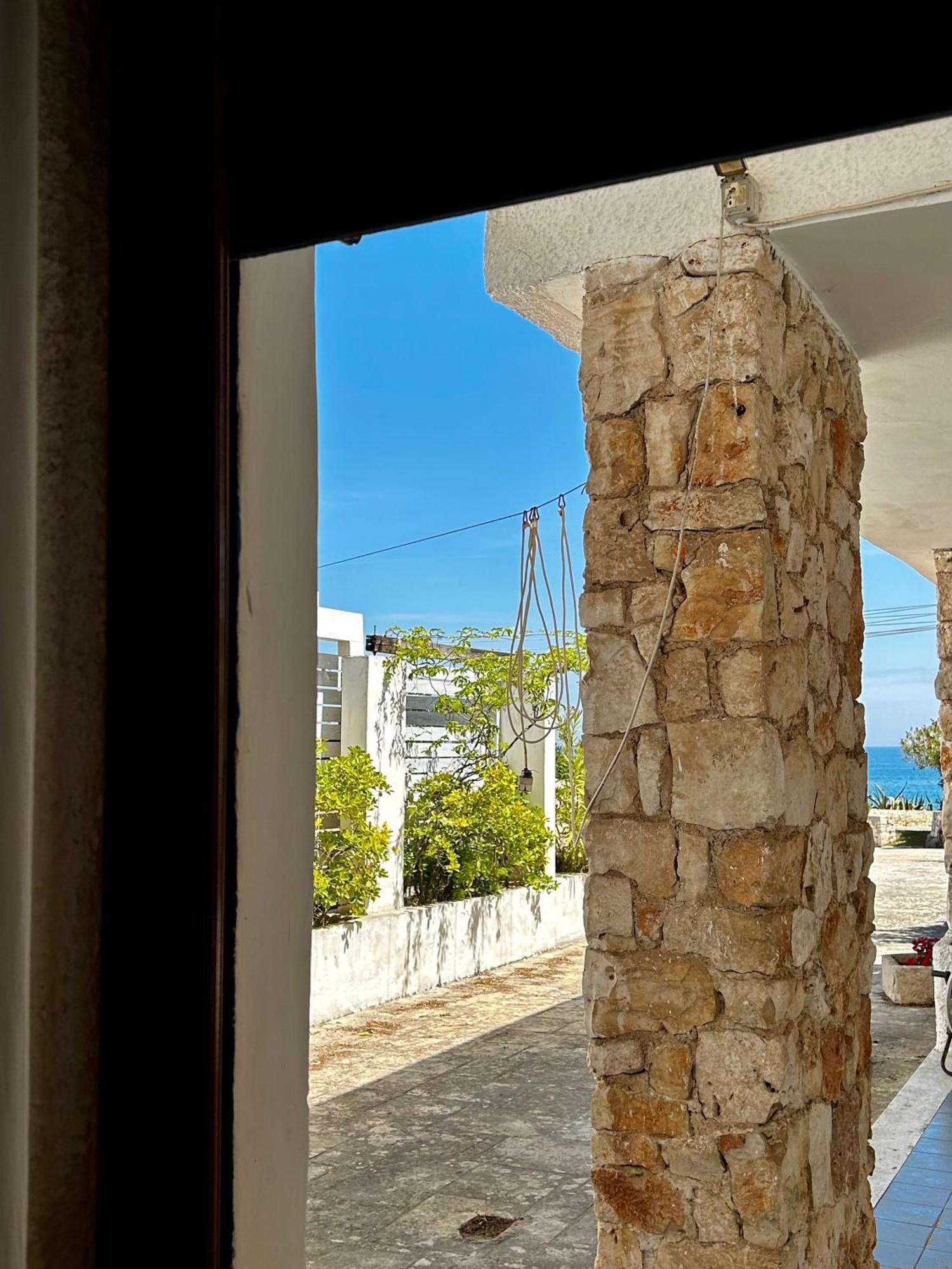 Capitolo Villa Monopoli Exteriör bild